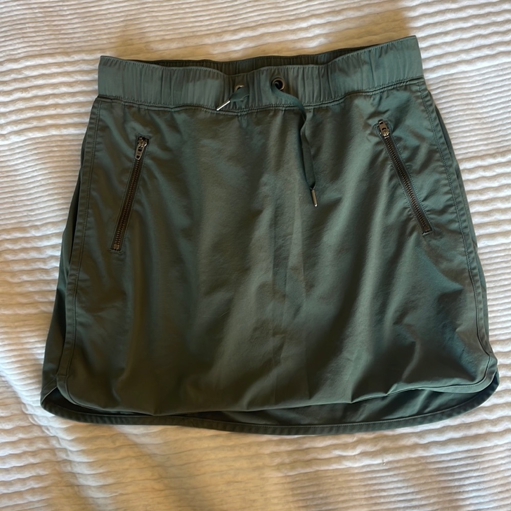 Athleta Green Athletic Skirt XS